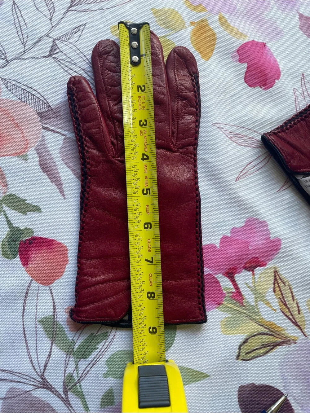 Luciano Italian Red Leather Women’s Gloves Cashmere Lined Size 7 EUC